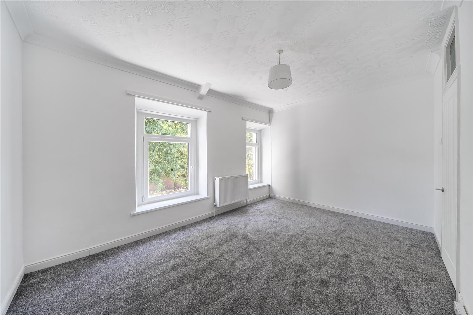 Ravenhill Road, Ravenhill, Swansea, SA5 5AN